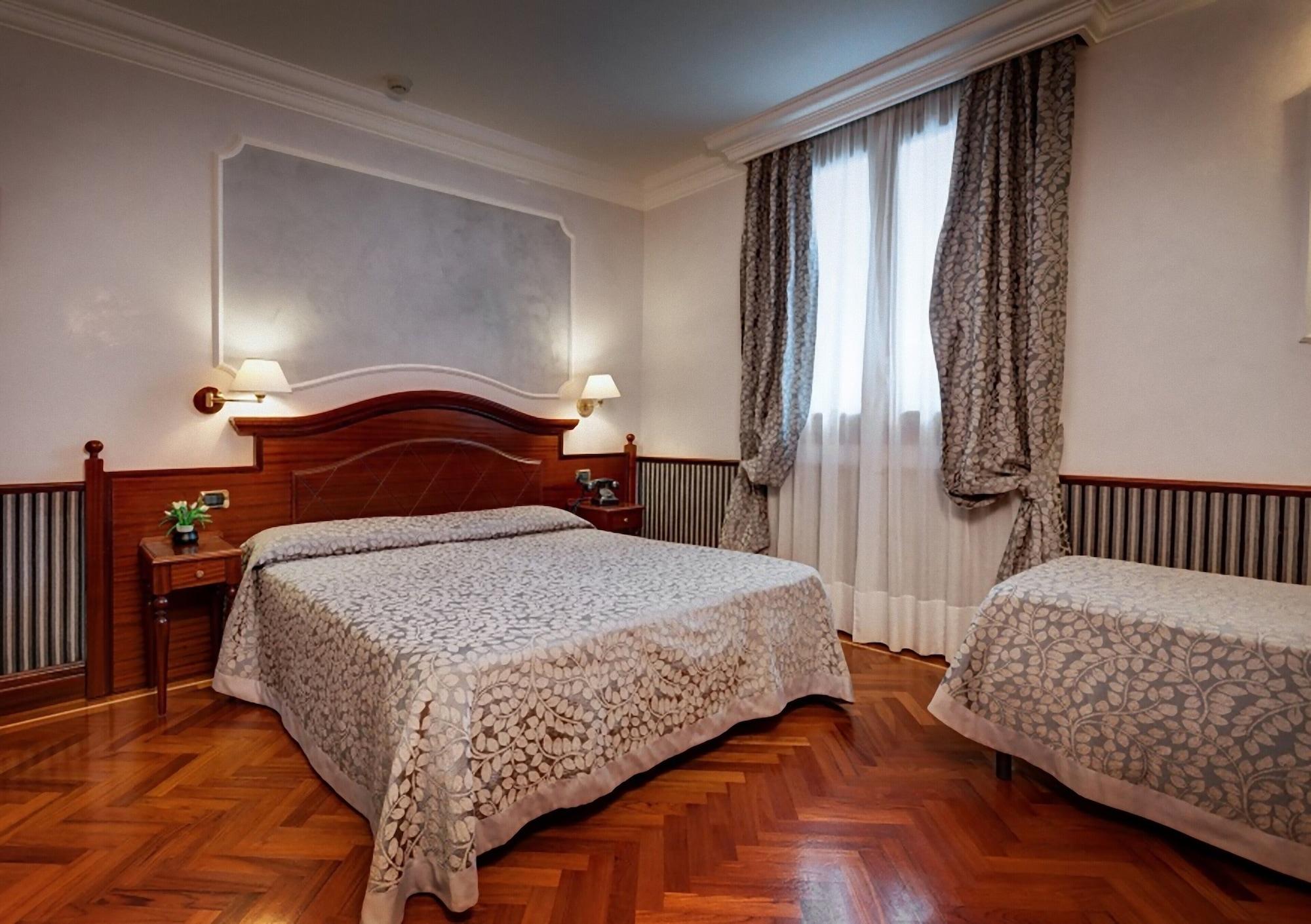 Hotel Best Roma Екстер'єр фото
