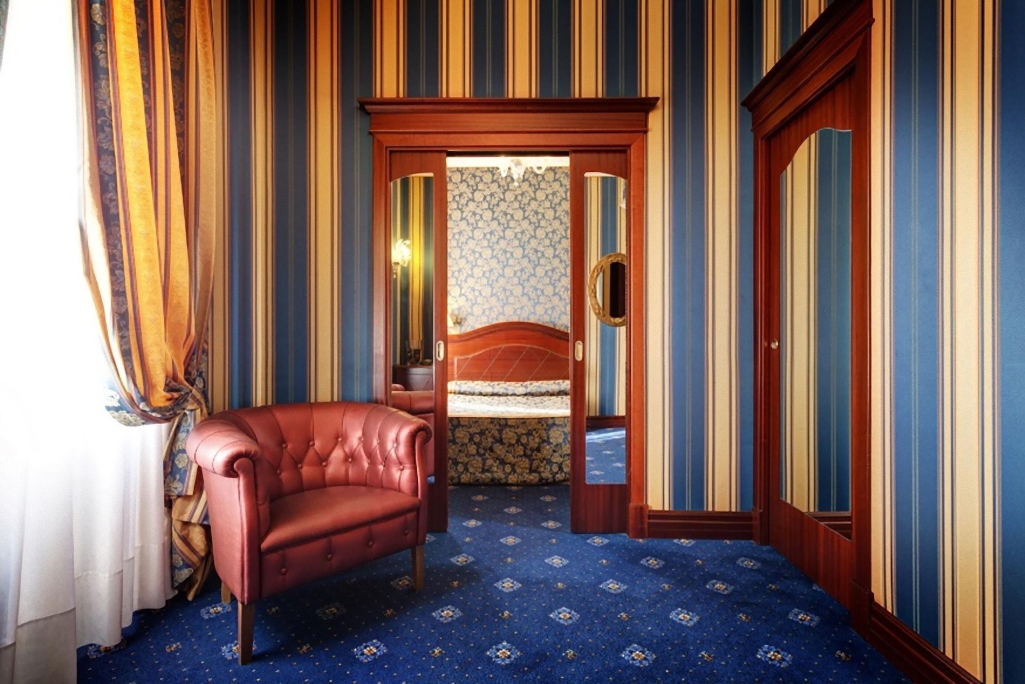 Hotel Best Roma Екстер'єр фото