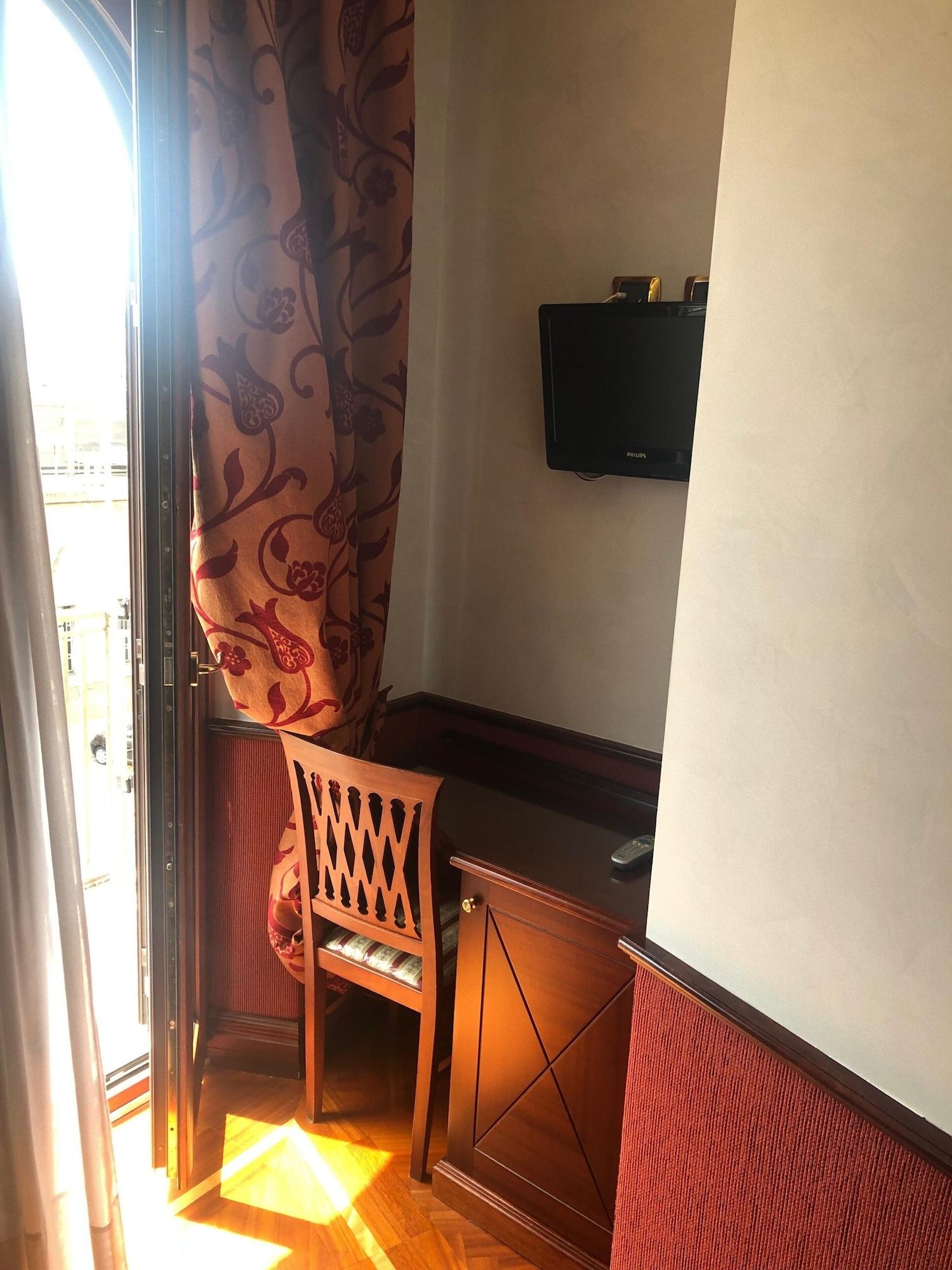 Hotel Best Roma Екстер'єр фото