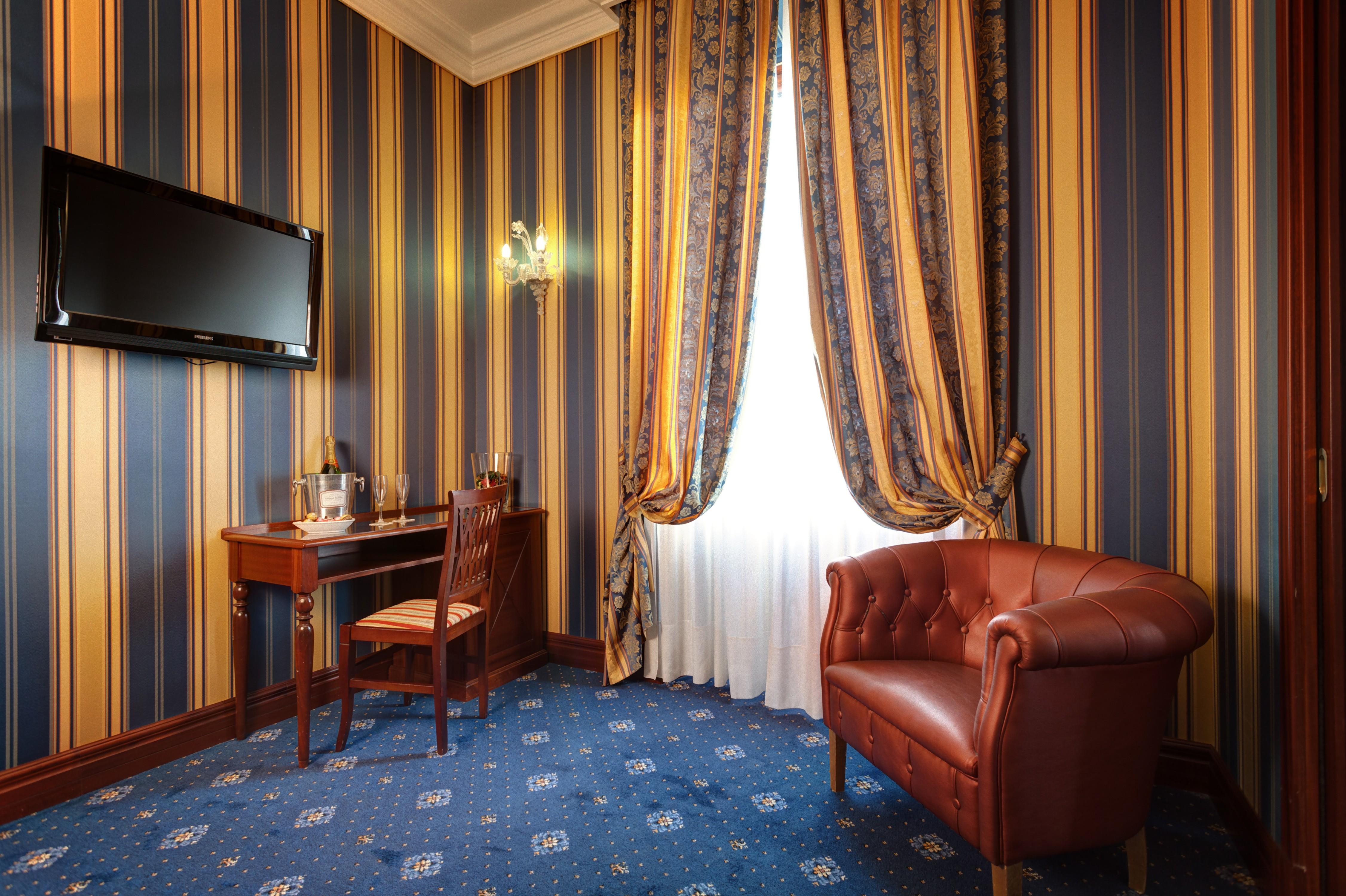 Hotel Best Roma Екстер'єр фото