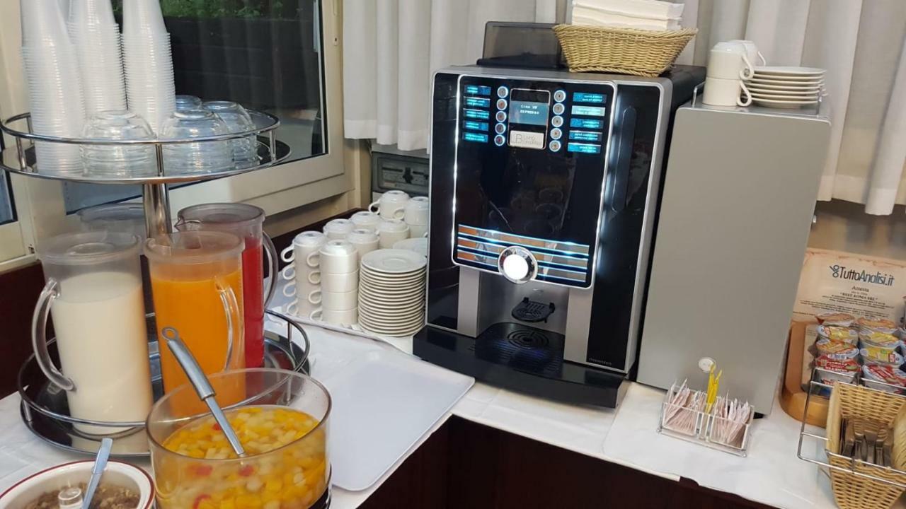 Hotel Best Roma Екстер'єр фото